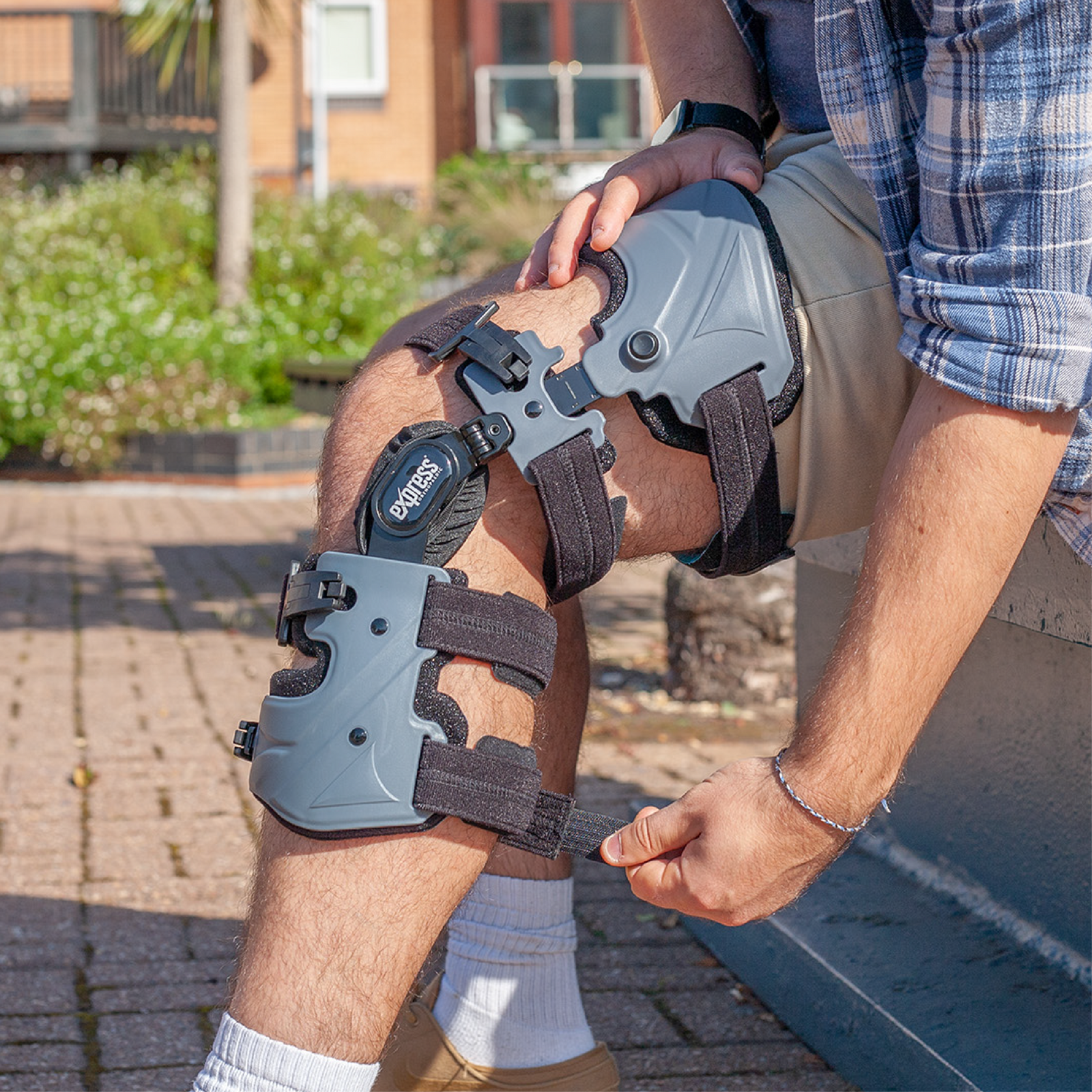 What Type of Knee Brace Is Best for a Ligament Injury?