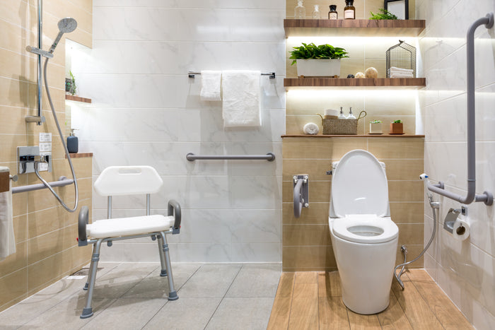 How Should Bathroom Aids Be Positioned for Safer Transfers?