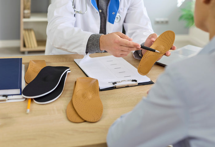 When Should Footwear Needs Be Professionally Assessed?