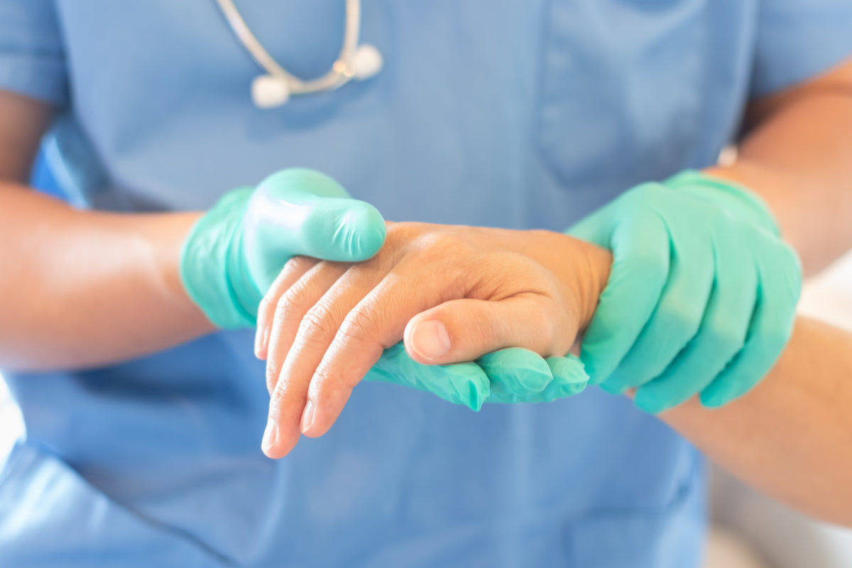 When Should a Finger or Hand Problem Be Professionally Assessed?