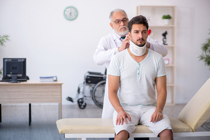 How Should a Cervical Collar Fit & How Long Should You Wear It?