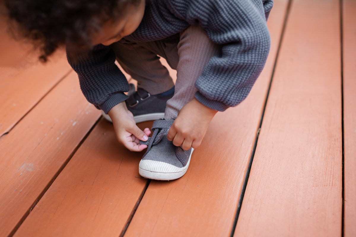 What Features Make Shoes Easier to Put On?