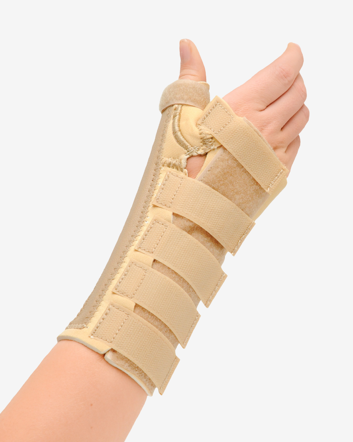 Wrist Brace vs Wrist & Thumb Brace: What’s the Difference?