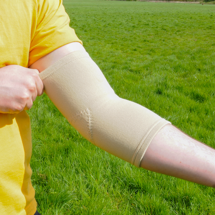 Choosing an Elbow Support: Strap vs Sleeve for Tennis & Golfer’s Elbow
