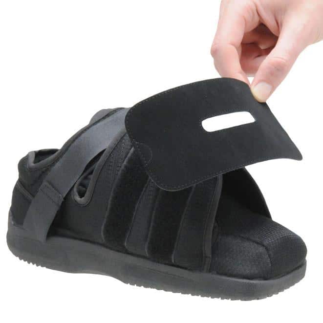 Slide shoes closed toe sales
